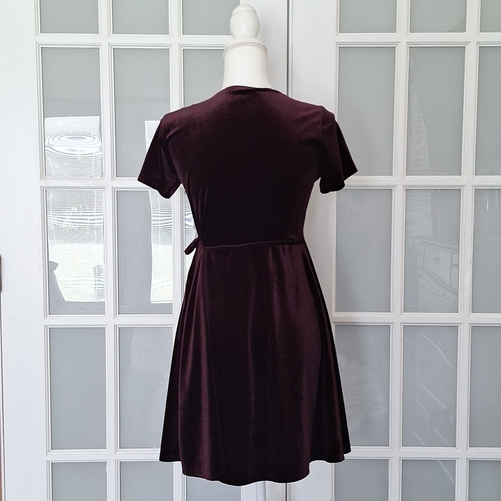 One Clothing Los Angeles Plum Velvet Wrap Dress - Picture 5 of 16
